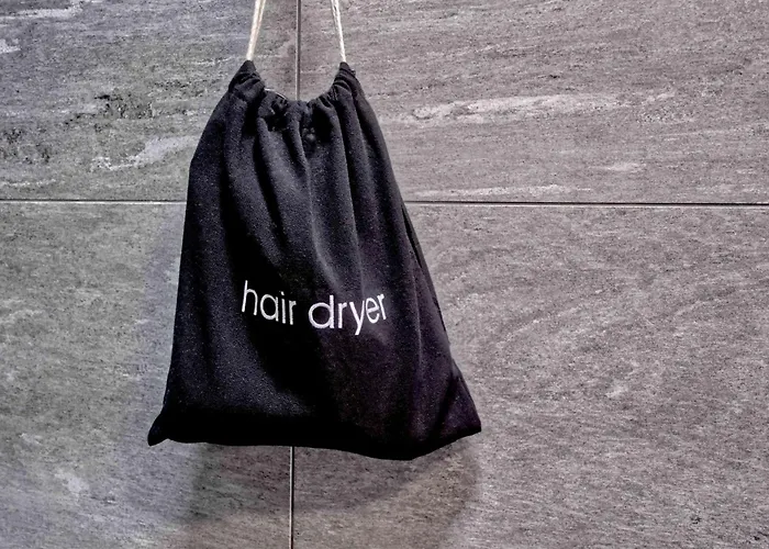 Bank House 303 - Griwa Rent דירה אינטרלאקן